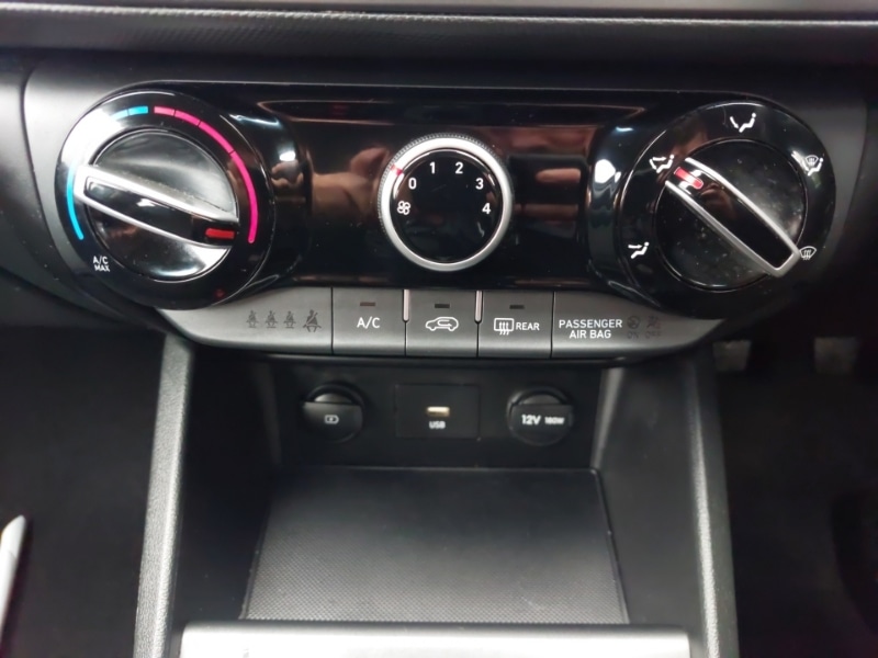 Used Hyundai KONA 2023 for sale - 76822219: Photo 16