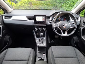 Used Renault Captur 2023 for sale - 79407118: Photo