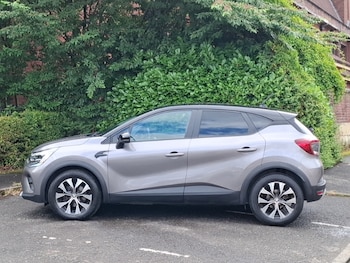 Used Renault Captur 2023 for sale - 79407118: Photo