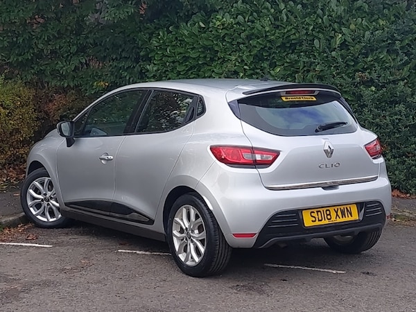 Used Renault Clio 2018 for sale - 76328838: Photo 3