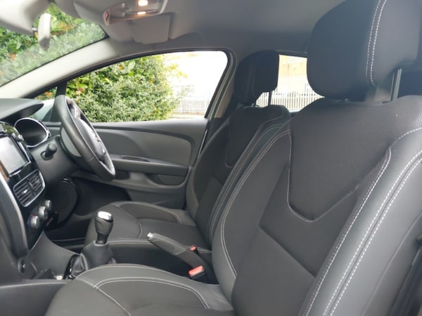 Used Renault Clio 2018 for sale - 76328838: Photo 5