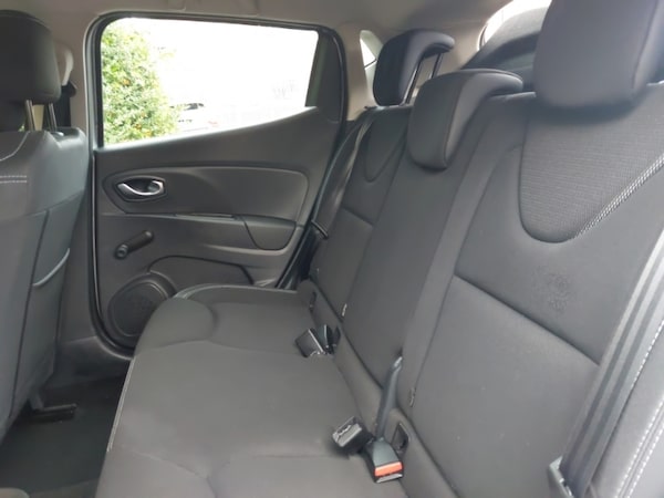 Used Renault Clio 2018 for sale - 76328838: Photo 6