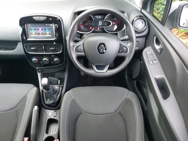 Used Renault Clio 2018 for sale - 76328838: Photo 7