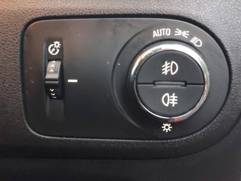 Used Vauxhall Crossland 2021 for sale - 77272970: Photo 12