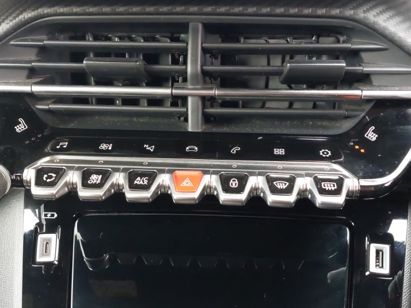 Used Peugeot 2008 2022 for sale - 76478846: Photo 17