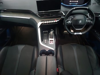 Used Peugeot 5008 2022 for sale - 76974822: Photo