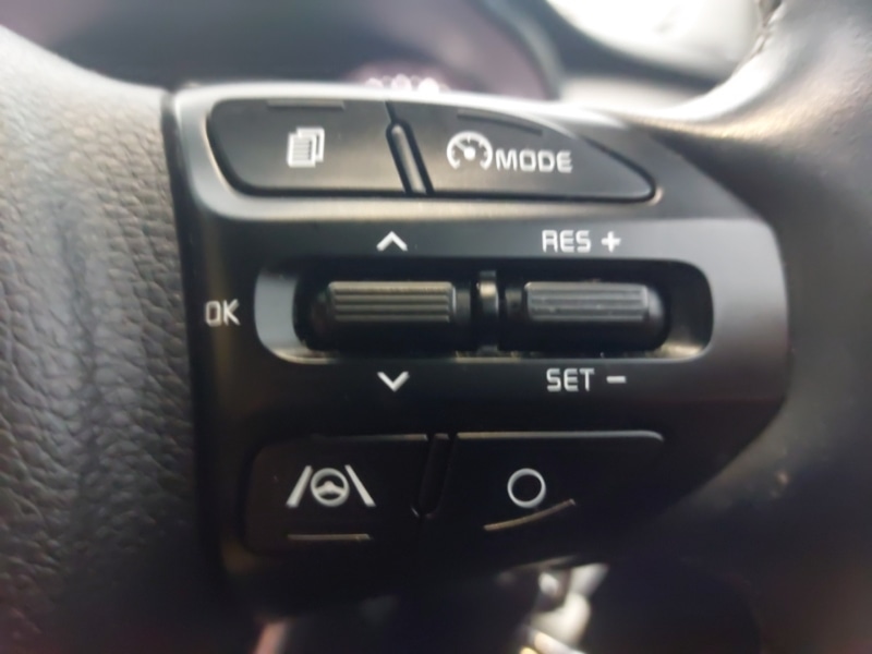 Used Kia Stonic 2022 for sale - 76974824: Photo 15