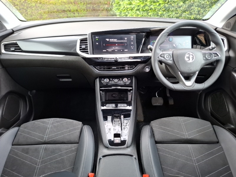 Used Vauxhall Grandland 2024 for sale - 78085256: Photo 2