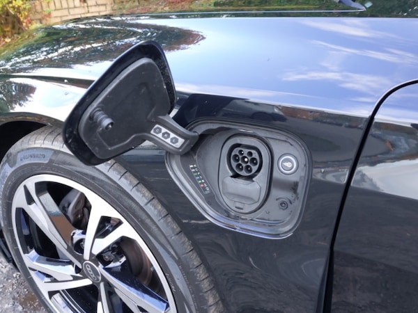 Used Audi e-tron GT 2023 for sale - 76225858: Photo 13