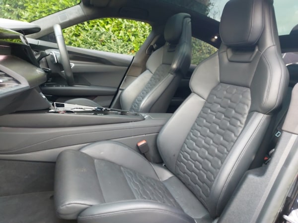 Used Audi e-tron GT 2023 for sale - 76225858: Photo 5