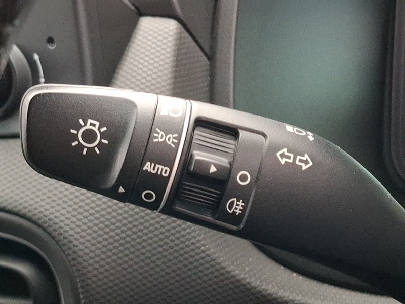 Used Hyundai KONA 2023 for sale - 77329870: Photo 12