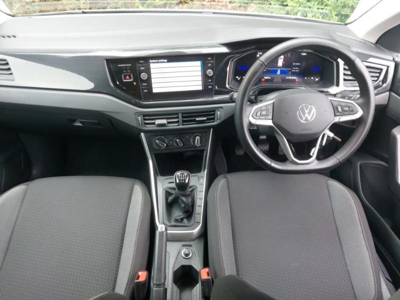 Used Volkswagen Polo 2024 for sale - 77012645: Photo 2