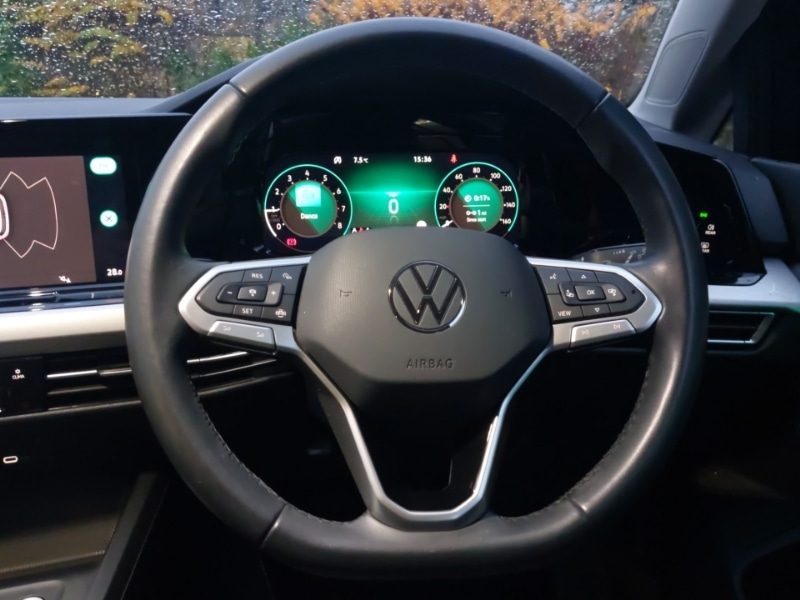 Used Volkswagen Golf 2024 for sale - 76822245: Photo 10