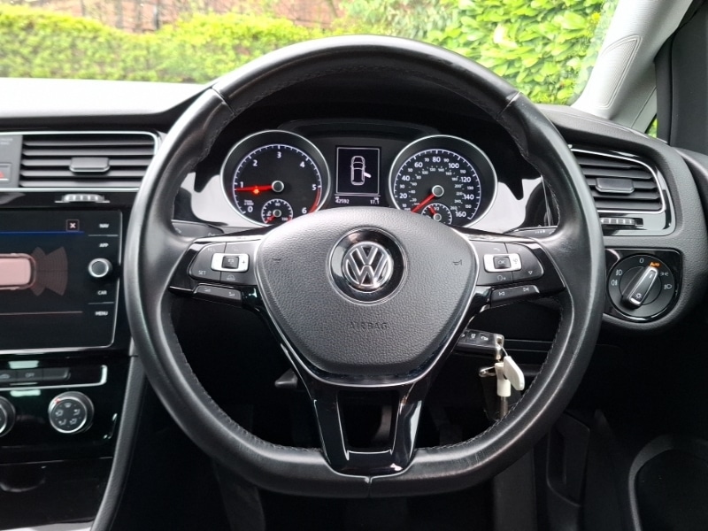 Used Volkswagen Golf 2017 for sale - 78178909: Photo 10