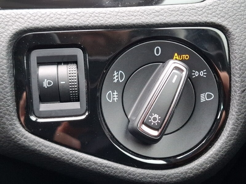 Used Volkswagen Golf 2017 for sale - 78178909: Photo 14