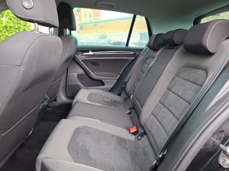 Used Volkswagen Golf 2017 for sale - 78178909: Photo 6