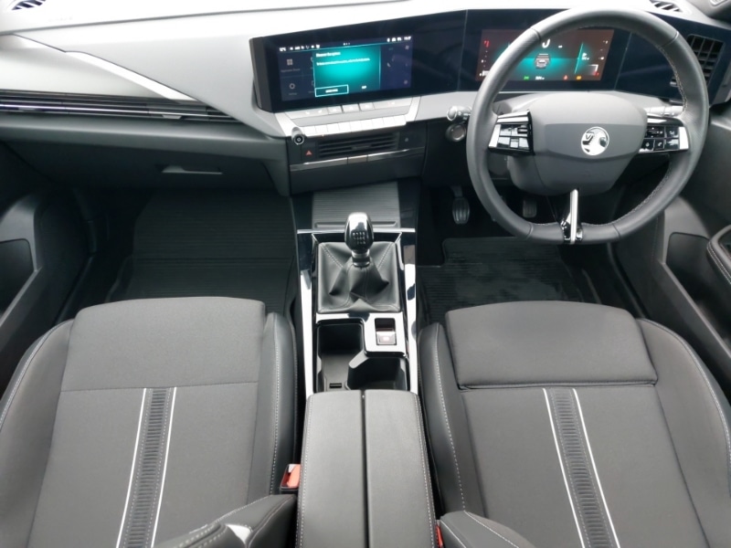 Used Vauxhall Astra 2025 for sale - 76906989: Photo 2