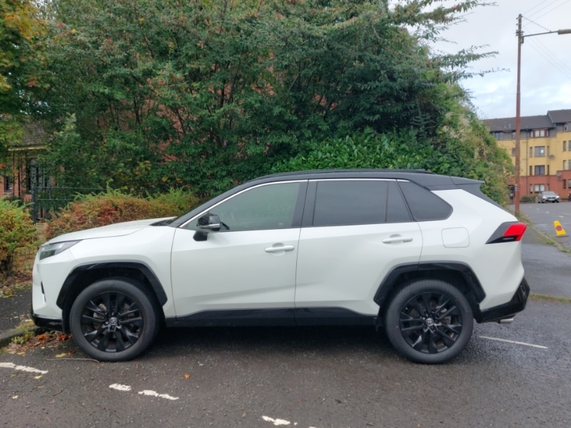 Used Toyota RAV4 2022 for sale - 76199503: Photo 4