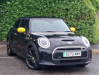 Used MINI Hatch 2023 for sale - 79461589: Photo