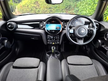 Used MINI Hatch 2023 for sale - 79461589: Photo
