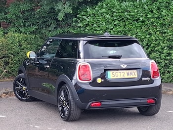 Used MINI Hatch 2023 for sale - 79461589: Photo
