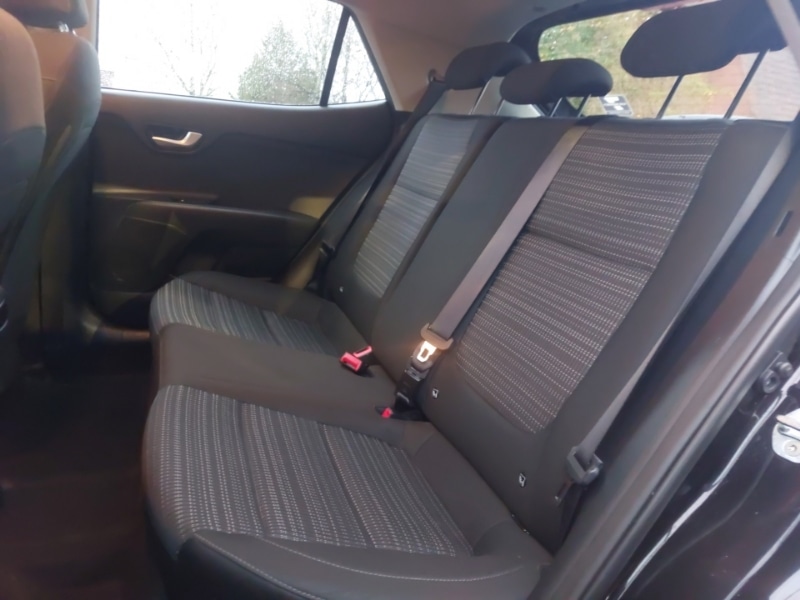 Used Kia Stonic 2022 for sale - 77278412: Photo 6