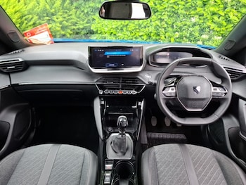 Used Peugeot 2008 2024 for sale - 78921683: Photo