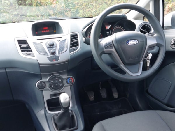 Used Ford Fiesta 2011 for sale - 76226001: Photo 11
