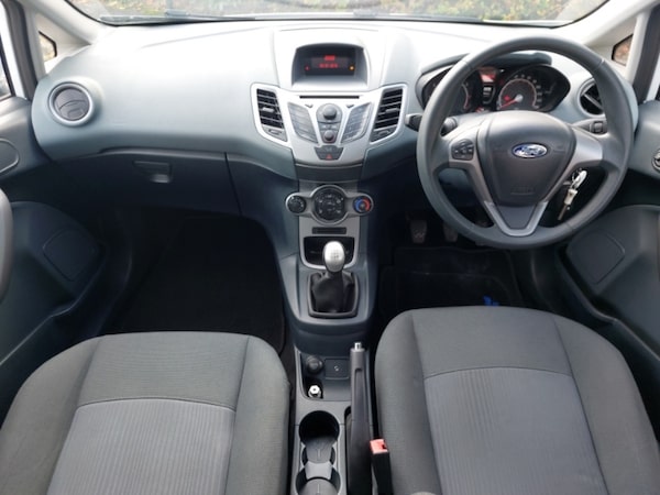 Used Ford Fiesta 2011 for sale - 76226001: Photo 2