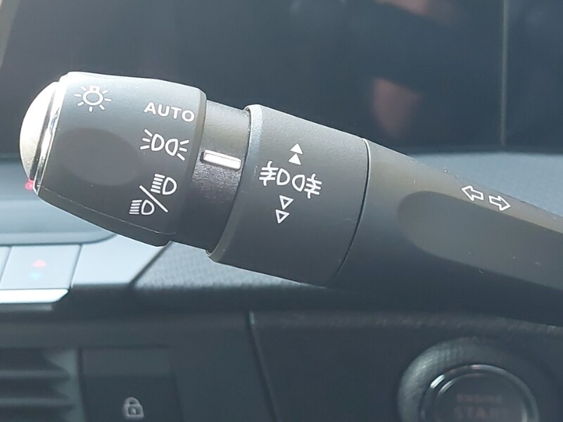 Used Vauxhall Astra 2023 for sale - 76925319: Photo 12