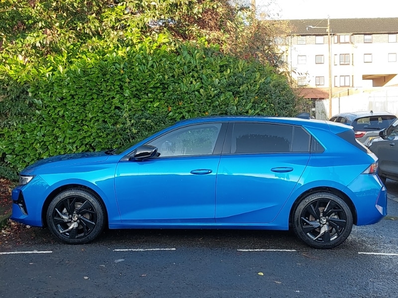 Used Vauxhall Astra 2023 for sale - 76925319: Photo 4