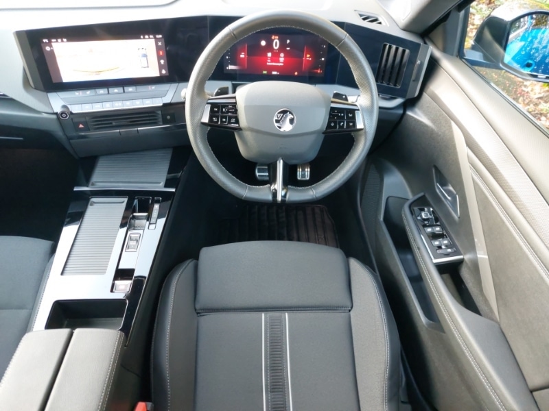 Used Vauxhall Astra 2023 for sale - 76925319: Photo 7