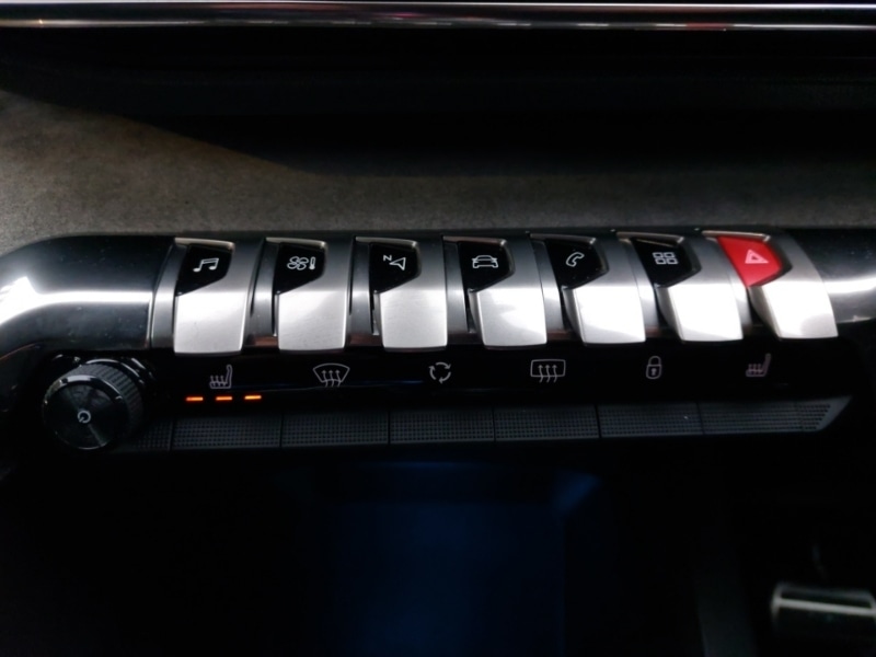 Used Peugeot 5008 2022 for sale - 77035199: Photo 15