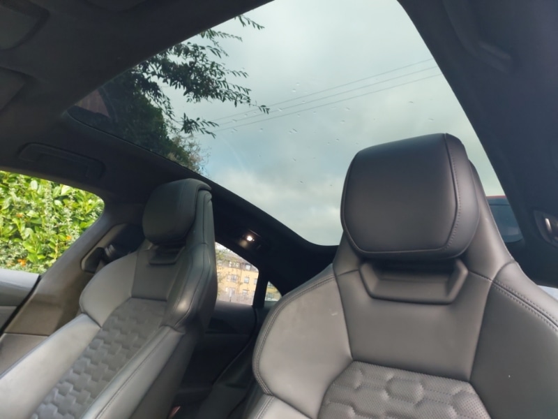 Used Audi e-tron GT 2023 for sale - 77130061: Photo 12