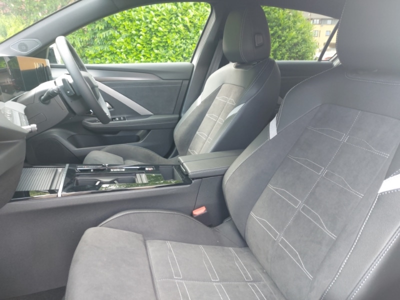 Used Vauxhall Astra 2025 for sale - 76369668: Photo 5