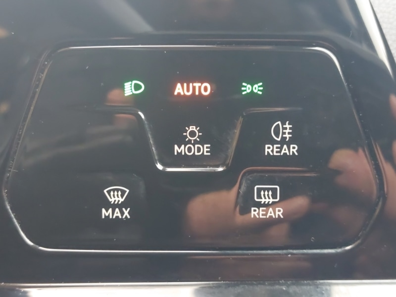 Used Volkswagen Golf 2024 for sale - 76951687: Photo 12