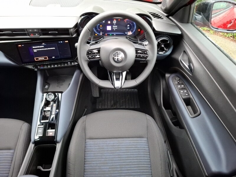 Used Alfa Romeo Junior 2025 for sale - 77987833: Photo 7