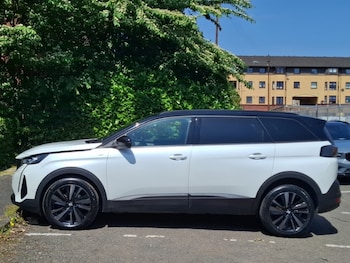 Used Peugeot 5008 2023 for sale - 78963102: Photo