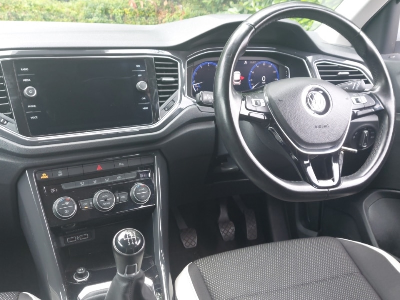 Used Volkswagen T-Roc 2018 for sale - 76451223: Photo 11