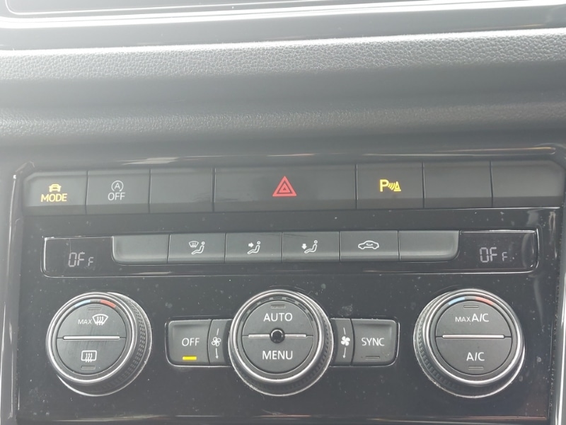 Used Volkswagen T-Roc 2018 for sale - 76451223: Photo 18