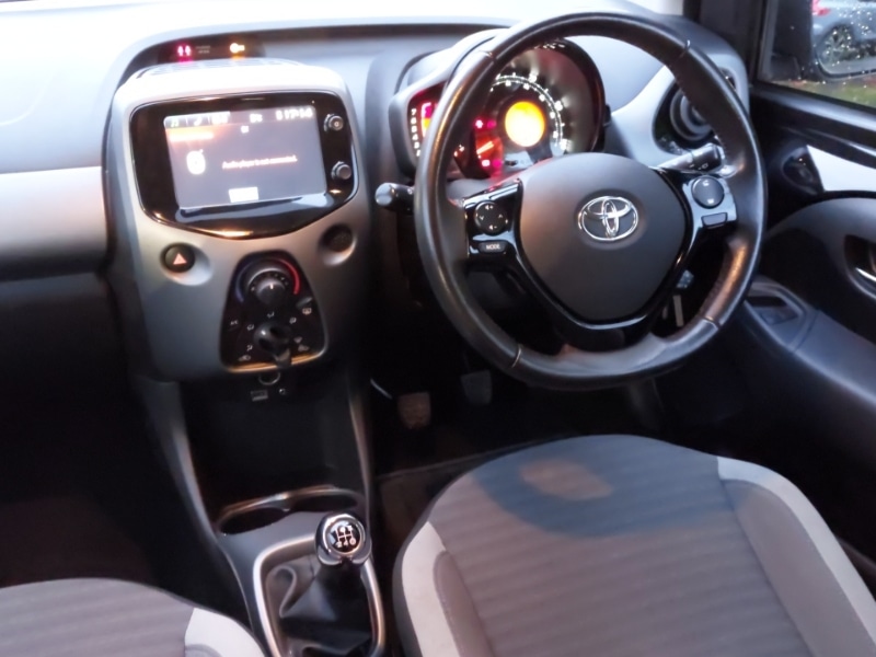 Used Toyota AYGO 2019 for sale - 77338222: Photo 11