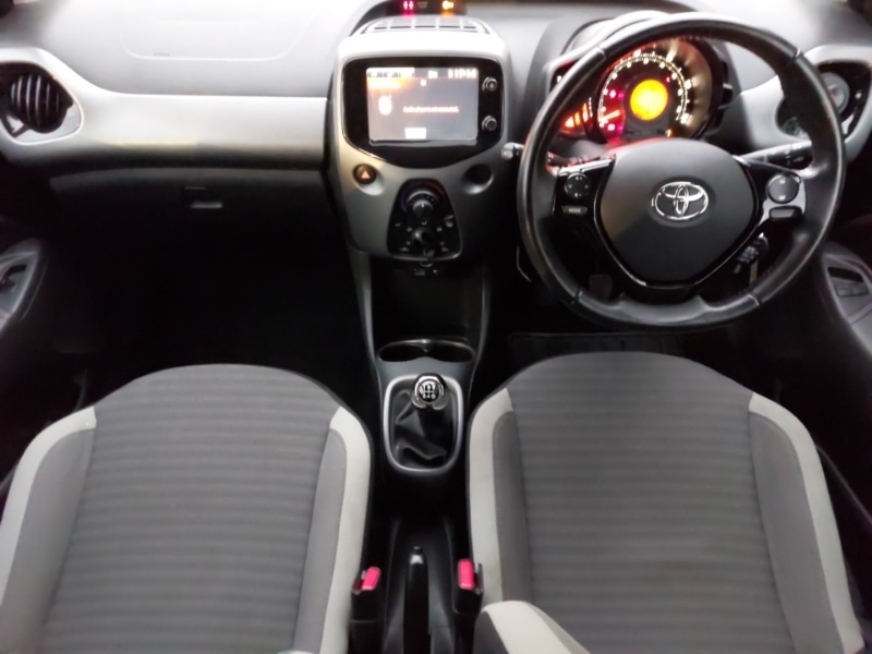Used Toyota AYGO 2019 for sale - 77338222: Photo 2