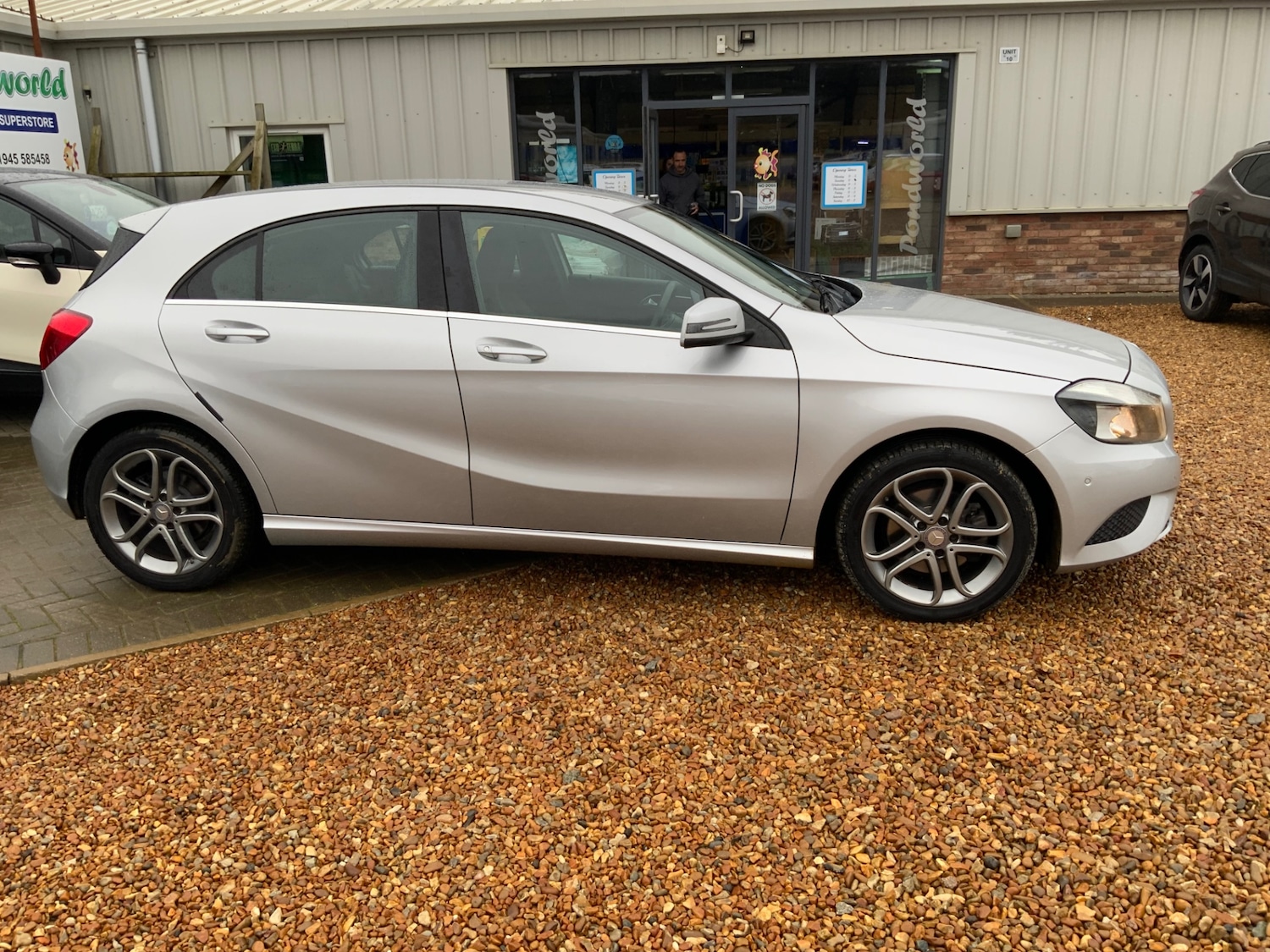 Used Mercedes-Benz A-Class 2014 for sale - 76402270: Photo 10