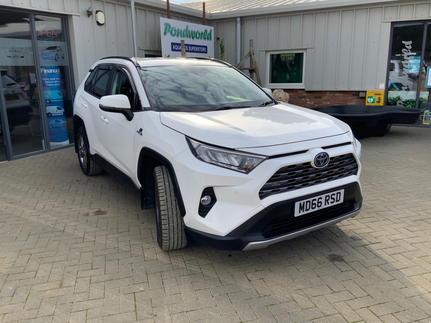 Used Toyota RAV4 2019 for sale - 76143908: Photo 5