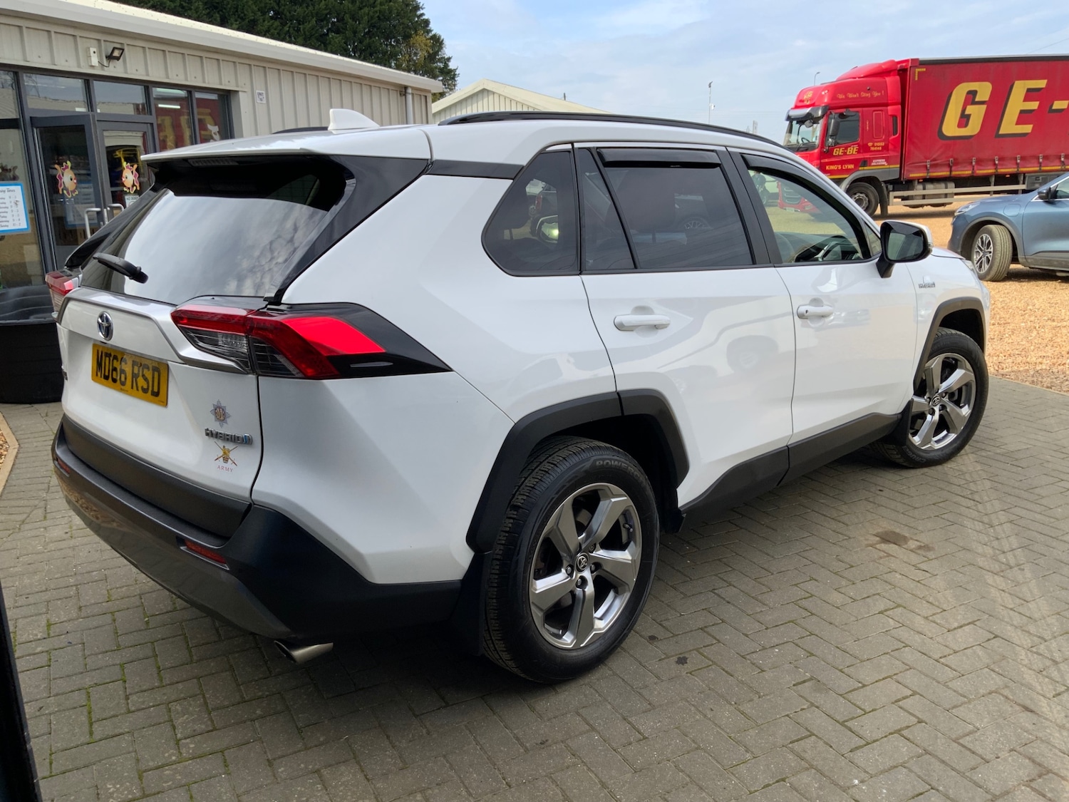 Used Toyota RAV4 2019 for sale - 76143908: Photo 8
