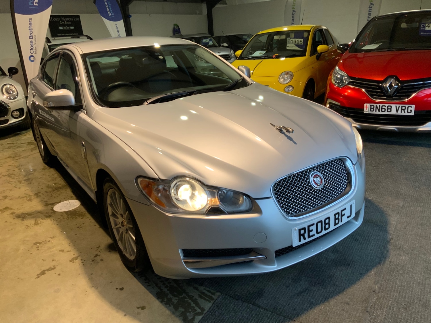 Used Jaguar XF 2008 for sale - 77335893: Photo 2