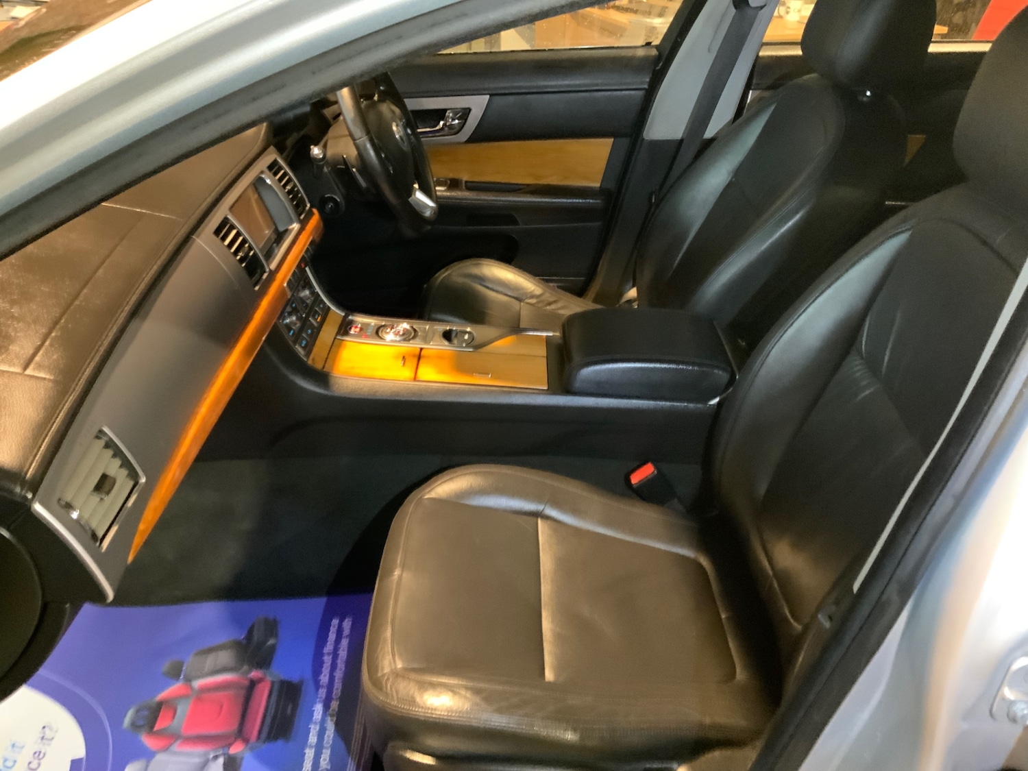 Used Jaguar XF 2008 for sale - 77335893: Photo 8