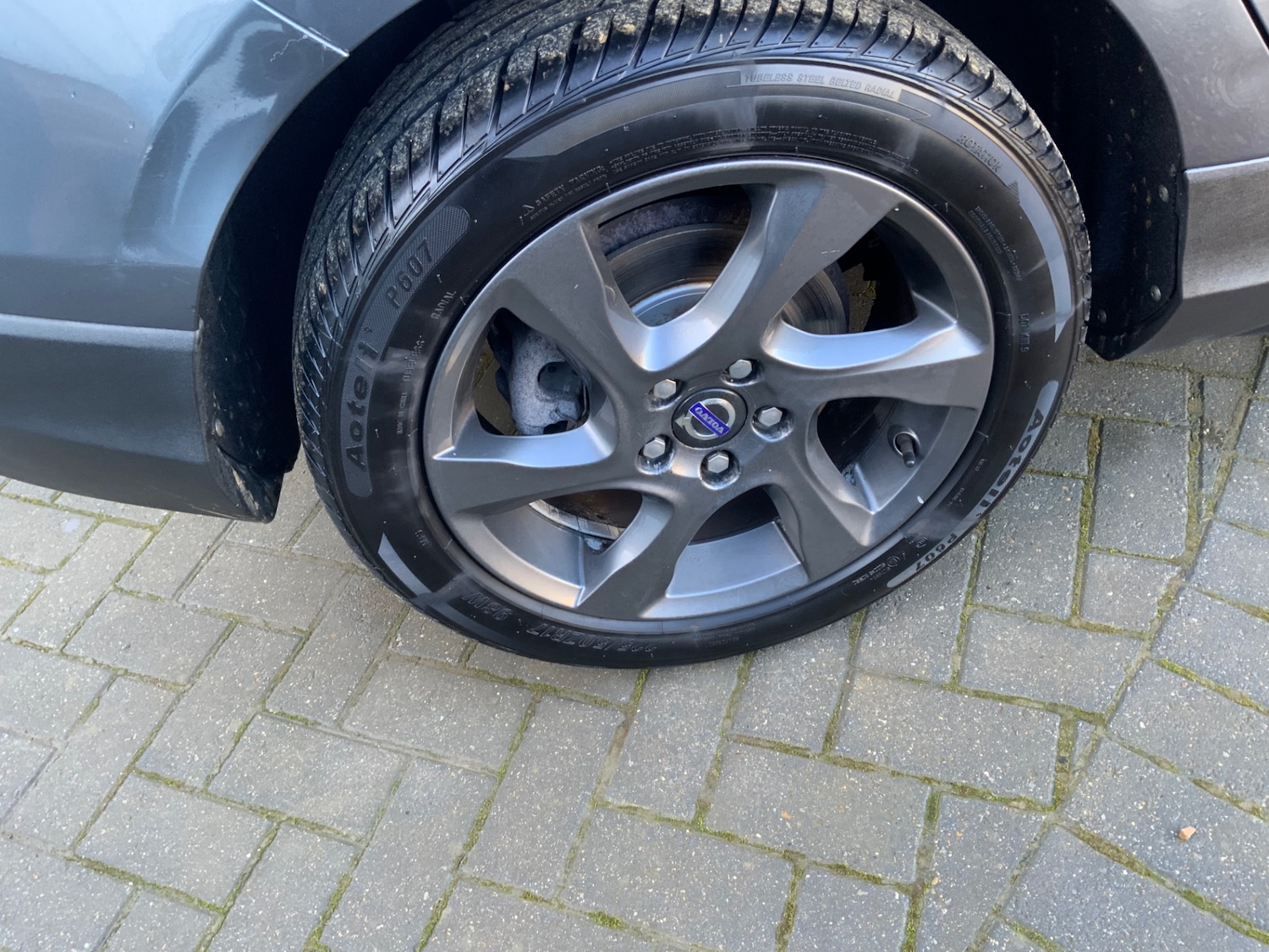 Used Volvo V40 2014 for sale - 77233816: Photo 16