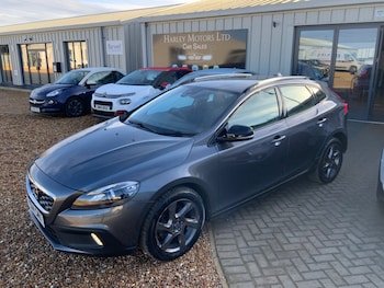 2014 (14) - D2 Cross Country Lux 5dr Powershift