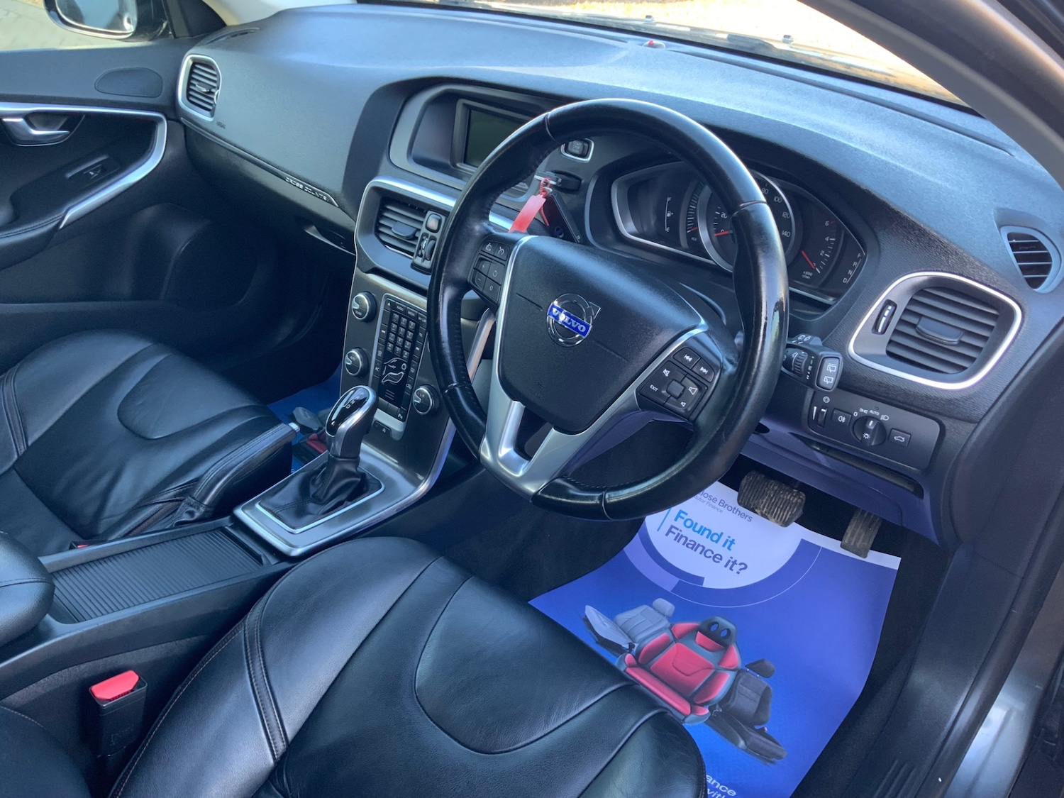 Used Volvo V40 2014 for sale - 77233816: Photo 9